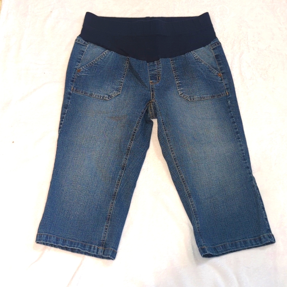 MotherHood Maternity Jean Capris